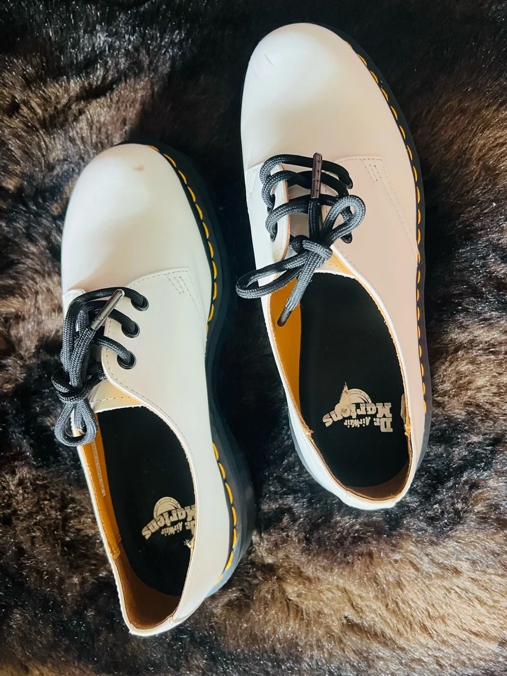 🤍Dr. Martens Smooth 1461 Quad Platform Derby Shoes w Yellow Stitching • Unisex